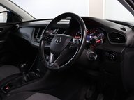Vauxhall Grandland X SE PREMIUM 5