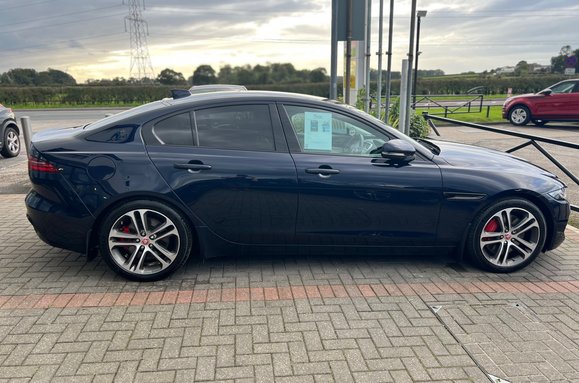 Jaguar XE 2.0 P250i HSE AUTO PETROL 7