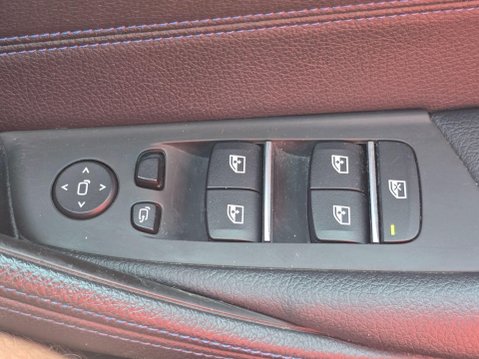 BMW 5 Series 2.0 520d MHT M Sport Steptronic Euro 6 (s/s) 4dr 39
