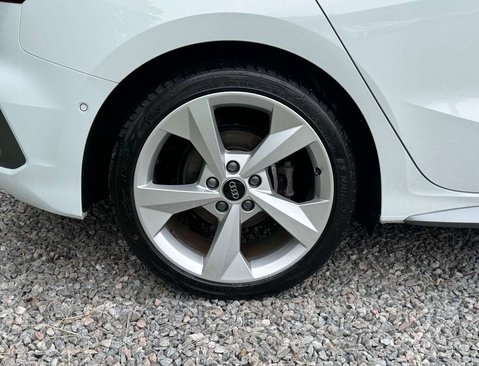 Audi A3 1.5 A3 Sportback 35 TFSI MHEV S Line Semi-Auto 5dr 13