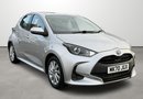 Toyota Yaris 1.5 Hybrid Icon 5dr CVT 1