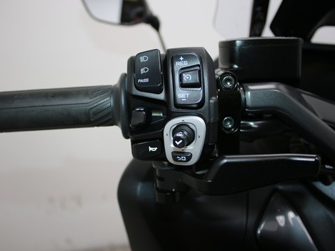 Yamaha Tmax Tech Max TMAX TECH MAX (XP560D) 37