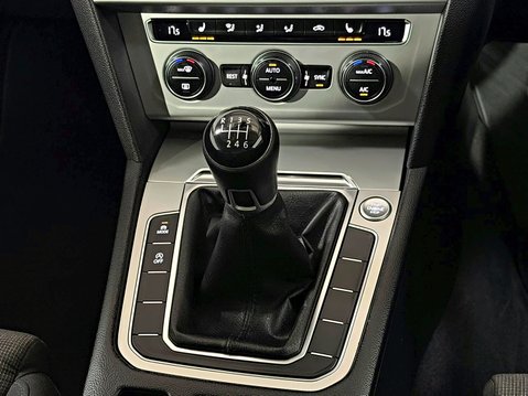 Volkswagen Passat SE BUSINESS TDI BLUEMOTION TECHNOLOGY 15