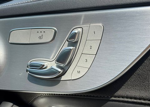 Mercedes-Benz C Class 4.0 C63 V8 BiTurbo AMG (Premium) Coupe 2dr Petrol SpdS MCT Euro 6 (476 ps) 25
