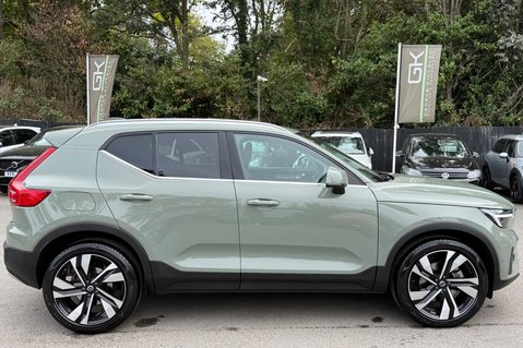 Volvo XC40 B3 ULTRA 2
