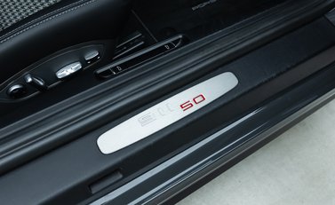 Porsche 911 50th Anniversary Edition (991) 21