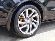 Land Rover Discovery 2023 R-DYNAMIC SE MHEV rear seat conversion deployable side steps  12