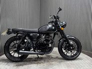 Mutt FSR 2021 ONLY 7K MODERN RETRO 125CC LEARNER BIKE LONG MOT 1