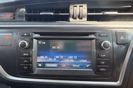 Toyota Auris ICON VALVEMATIC.. AUTOMATIC.. 9 MAIN DEALER SERVICES.. STUNNING EXAMPLE 12