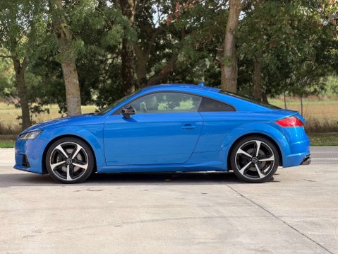 Audi TT 2.0 TTS Black Edition TFSI Quattro Semi-Auto 4WD 3dr 12