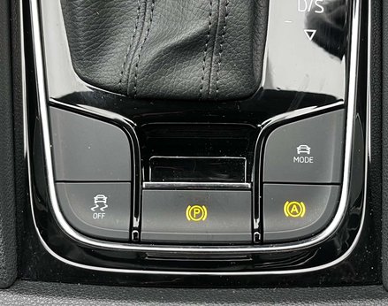 Skoda Karoq 1.5 Karoq SE L TSi Semi-Auto 5dr 57