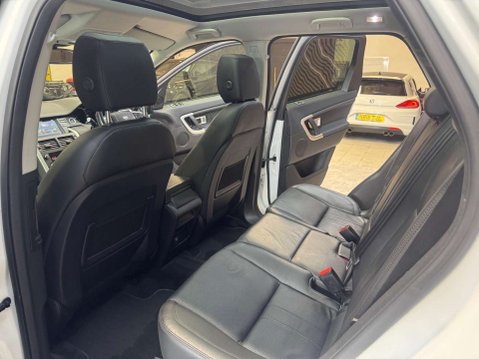 Land Rover Discovery Sport 2.0 Discovery Sport HSE SD4 Auto 4WD 5dr 48