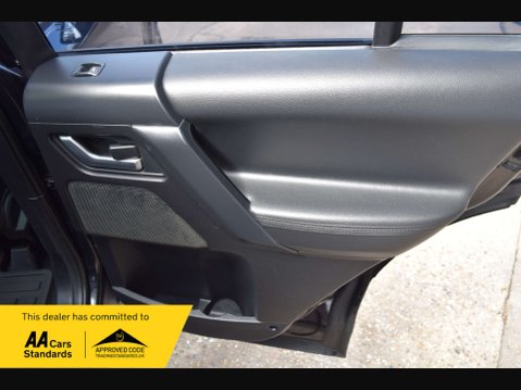 Land Rover Freelander 2.2 Freelander HSE SD4 Auto 4WD 5dr 31