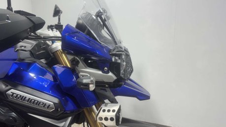 Triumph Explorer 1215 2012 only 25k full luggage arrow exhaust new MOT tourer 46