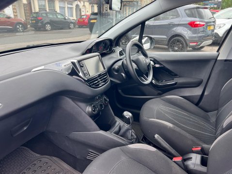 Peugeot 208 1.0 VTi Active Euro 5 5dr 22
