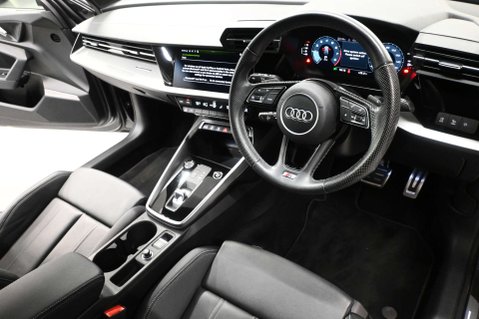 Audi A3 1.5 A3 Sportback 35 TFSI MHEV S Line Semi-Auto 5dr 10