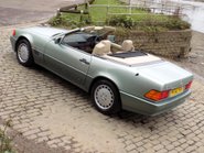 Mercedes-Benz SL Series 500SL-32 49