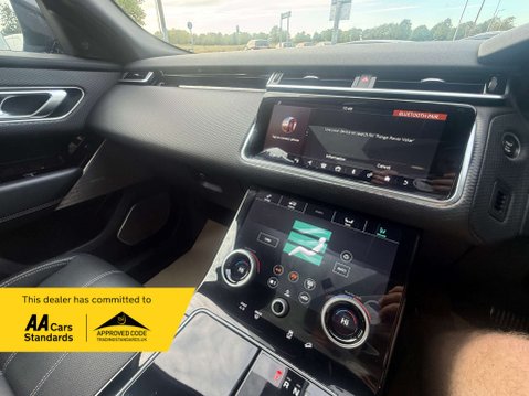 Land Rover Range Rover Velar 2.0 Range Rover Velar R-Dynamic SE D180 Auto 4WD 5dr 72