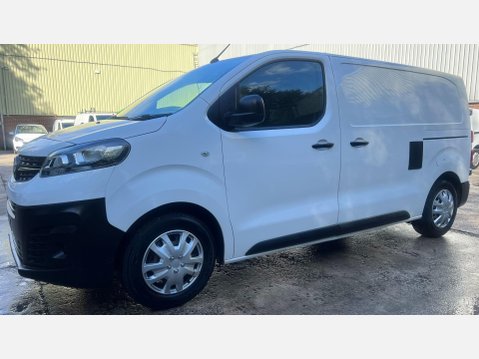 Vauxhall Vivaro 1.5 Turbo D 2700 Edition Panel Van 5dr Diesel Manual L1 H1 Euro 6 (s/s) (12 22
