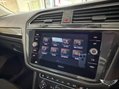 Volkswagen Tiguan 2.0 TSI SEL DSG 4Motion Euro 6 (s/s) 5dr 38
