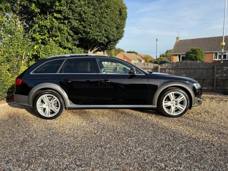 Audi A4 Allroad 2.0 TDI Sport S Tronic quattro Euro 5 (s/s) 5dr 6