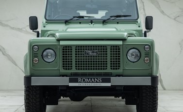 Land Rover Defender 110 HERITAGE 7
