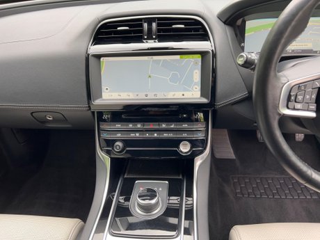 Jaguar XE 2.0i R-Sport Auto Euro 6 (s/s) 4dr 75