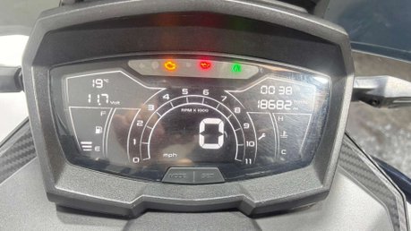Aprilia SR GT 2022 18K NEW MOT 14BHP LEARNER SCOOTER HPI CLEAR 7