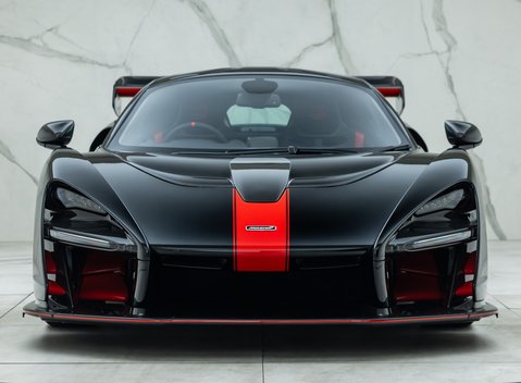 McLaren Senna 12
