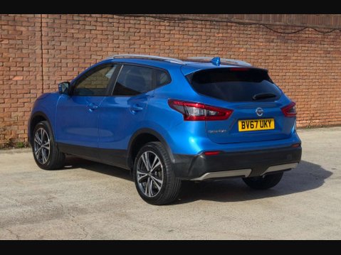 Nissan Qashqai 1.5 Qashqai N-Connecta dCi 5dr 16