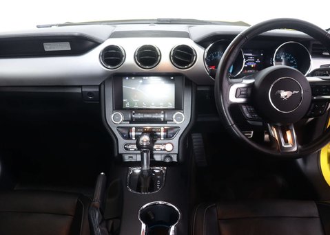 Ford Mustang 5.0 Mustang GT Auto 2dr 35