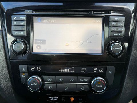 Nissan Qashqai 1.5 dCi N-Connecta Euro 6 (s/s) 5dr 23