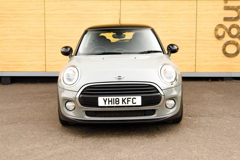 Mini Hatch COOPER 5