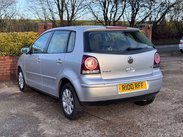 Volkswagen Polo 1.4 Polo SE 75 5dr 8