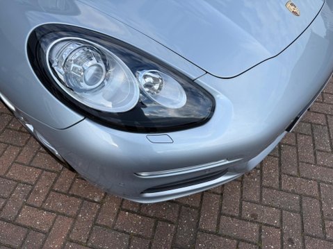 Porsche Panamera 3.0D V6 TiptronicS Euro 5 (s/s) 5dr 77