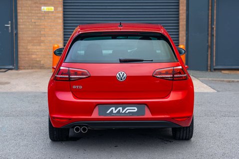 Volkswagen Golf 2.0 Golf GTD Semi-Auto 5dr 9