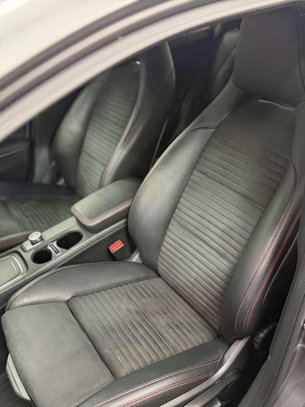 Mercedes-Benz GLA 1.6 GLA180 AMG Line Edition SUV 5dr Petrol 7G-DCT Euro 6 (s/s) (122 ps) 1