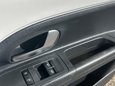 Volkswagen Up 1.0 Move up! Euro 6 5dr 38