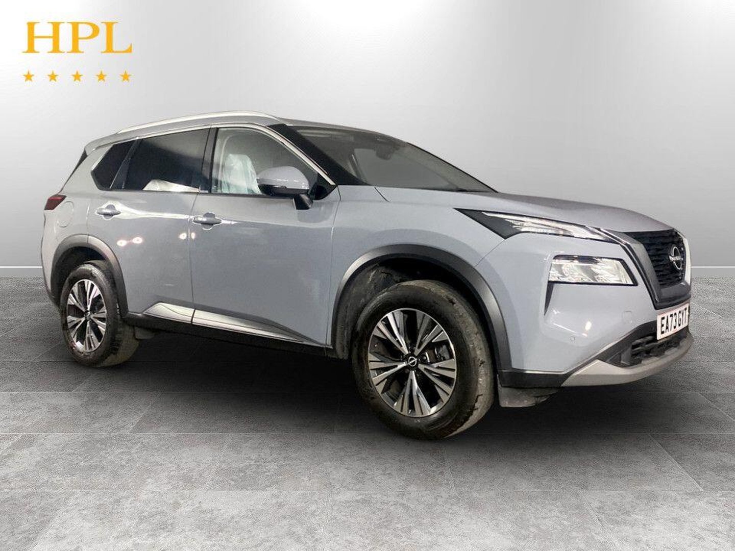 Nissan X-TRAIL listing photo
