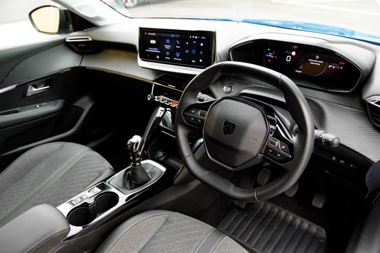 Peugeot 208 PURETECH ALLURE S/S