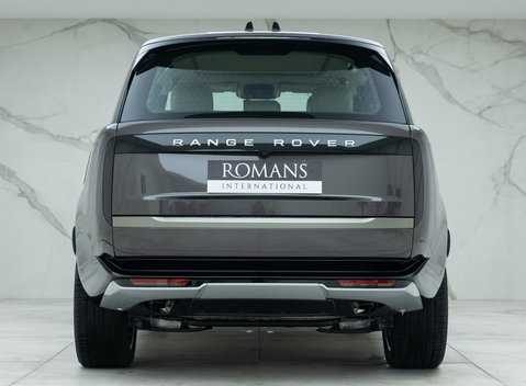 Land Rover Range Rover P460e SE 5