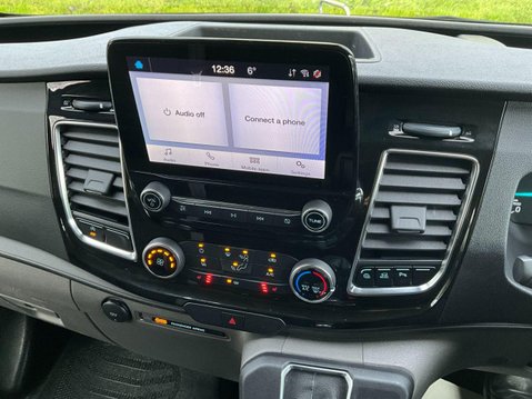 Ford Transit Custom 2.0 340 EcoBlue Limited Panel Van 5dr Diesel Auto L2 H1 Euro 6 (170 ps) 18