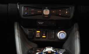 Nissan LEAF E PLUS TEKNA 59kWh Battery One Owner Bose Sound 360 Camera  17