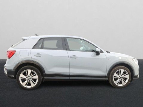 Audi Q2 TFSI S LINE 4