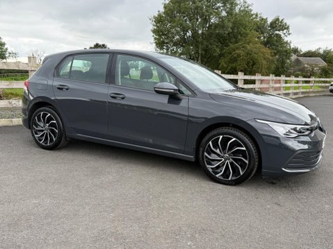 Volkswagen Golf 2.0 TDI Life Euro 6 (s/s) 5dr 6