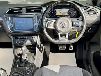 Volkswagen Tiguan 2.0 TDI BlueMotion Tech R-Line DSG 4Motion Euro 6 (s/s) 5dr