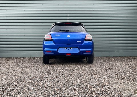 Suzuki Swift 1.2 Mild Hybrid MOTION 9