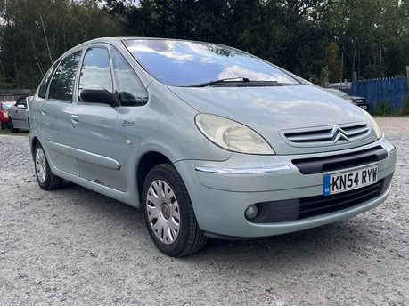 Citroen Xsara Picasso 1.8i 16V Desire MPV 5dr Petrol Manual (184 g/km, 117 bhp)