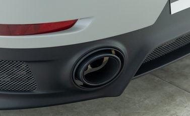 Porsche 911 GT2 RS (991) 46