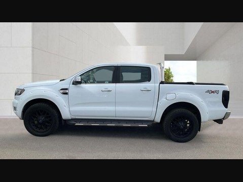 Ford Ranger 3.2 TDCi Limited 1 Pickup Double Cab 4dr Diesel Auto 4WD Euro 5 (200 ps) 6